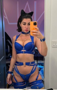 Фото проститутки Вика №3 в городе Гатчина