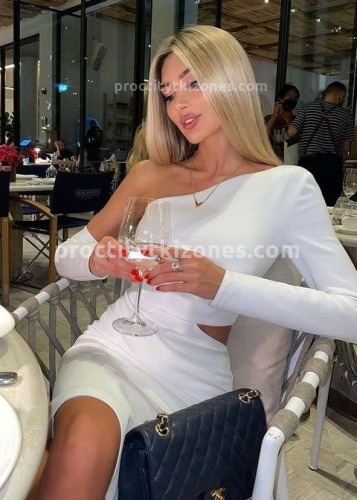 Лина, Г. Гатчина